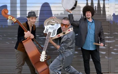 Chino Swingslide Trio